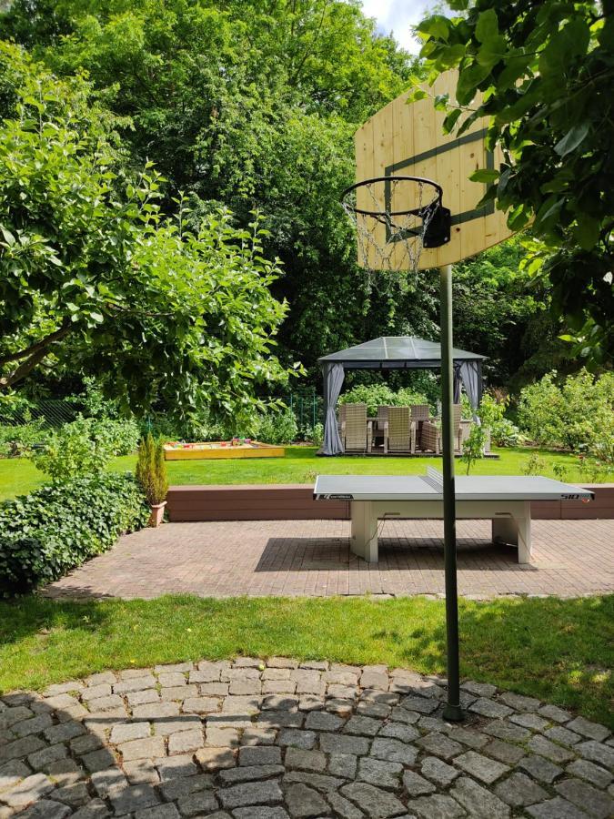Grosszuegige Ferienwohnung Am Waldesrand Im Seenland Lauta Zewnętrze zdjęcie