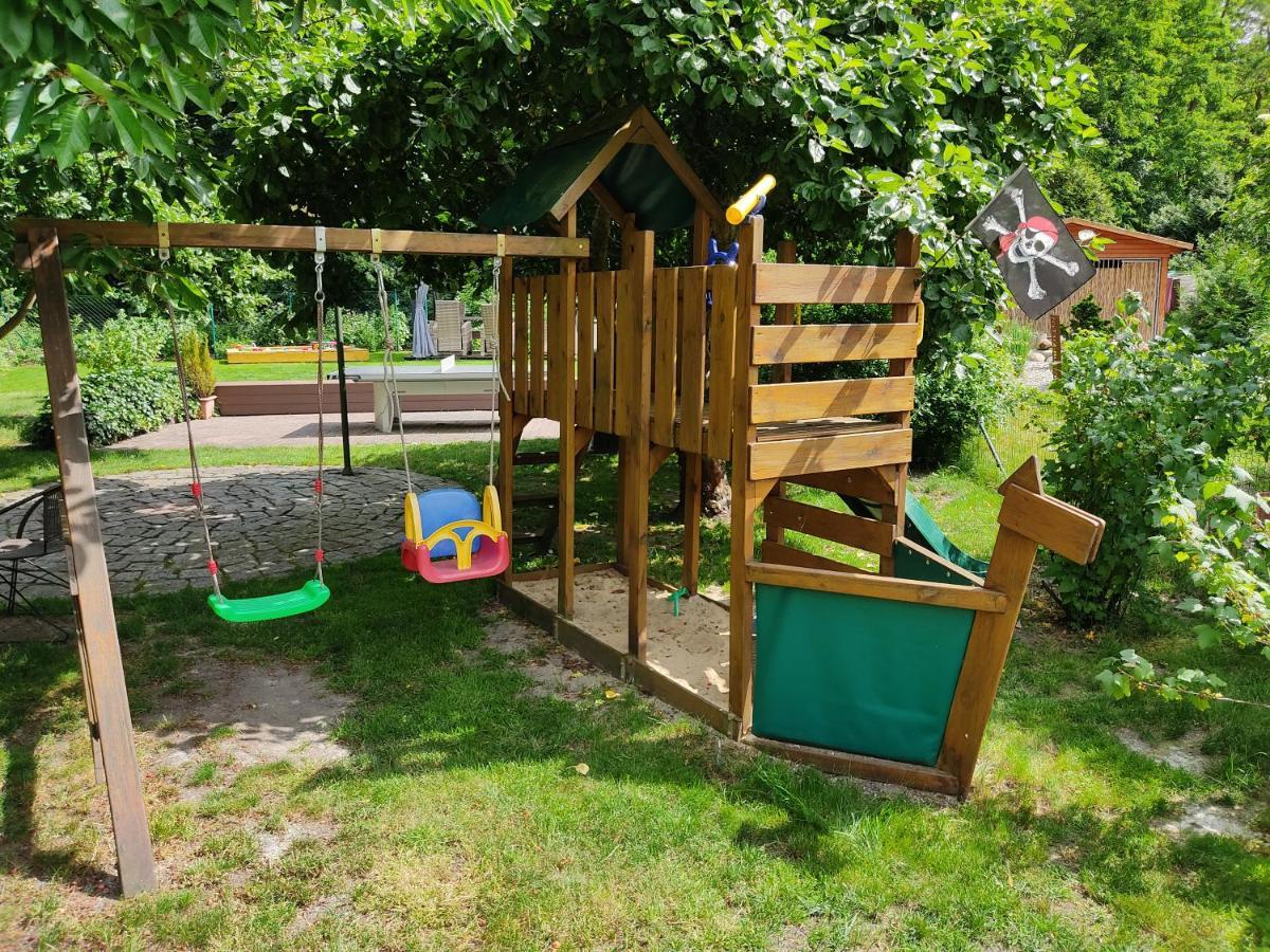 Grosszuegige Ferienwohnung Am Waldesrand Im Seenland Lauta Zewnętrze zdjęcie